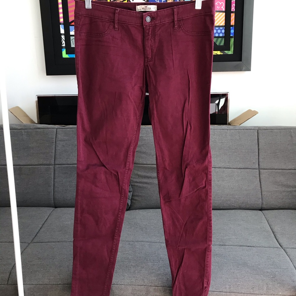 Hollister Barely Used color jeans